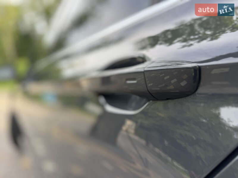 Седан Volkswagen Passat 2017 в Трускавці