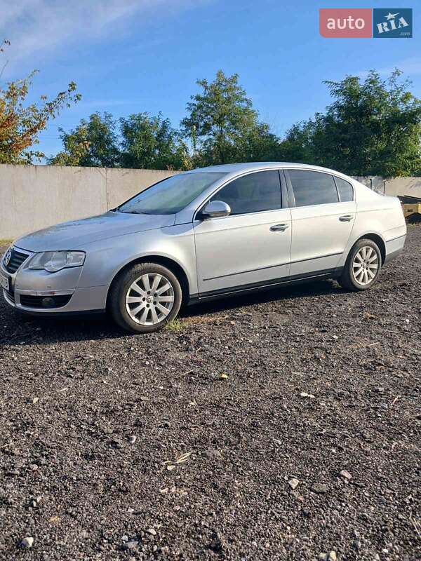 Volkswagen Passat 2008