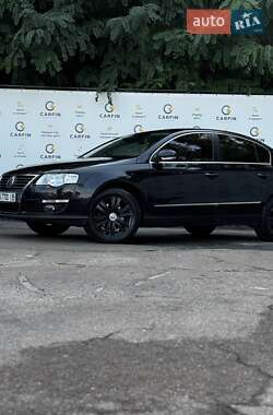 Седан Volkswagen Passat 2008 в Києві