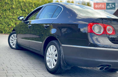 Седан Volkswagen Passat 2007 в 