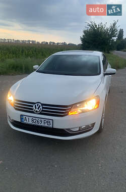 Седан Volkswagen Passat 2014 в Мотовилівці