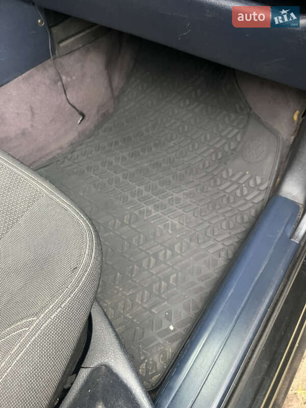 Универсал Volkswagen Passat 1995 в Киеве фото 7 Универсал Volkswagen Passat 1995 в Киеве