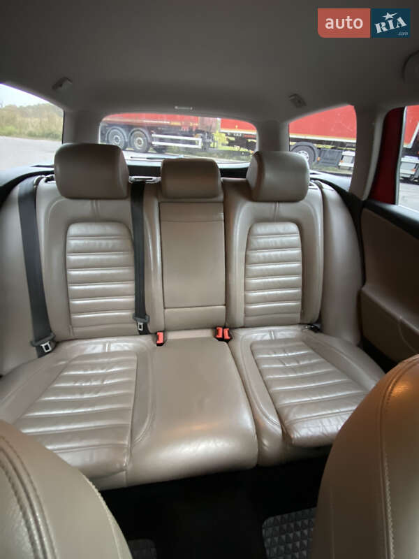 Универсал Volkswagen Passat 2010 в Виннице