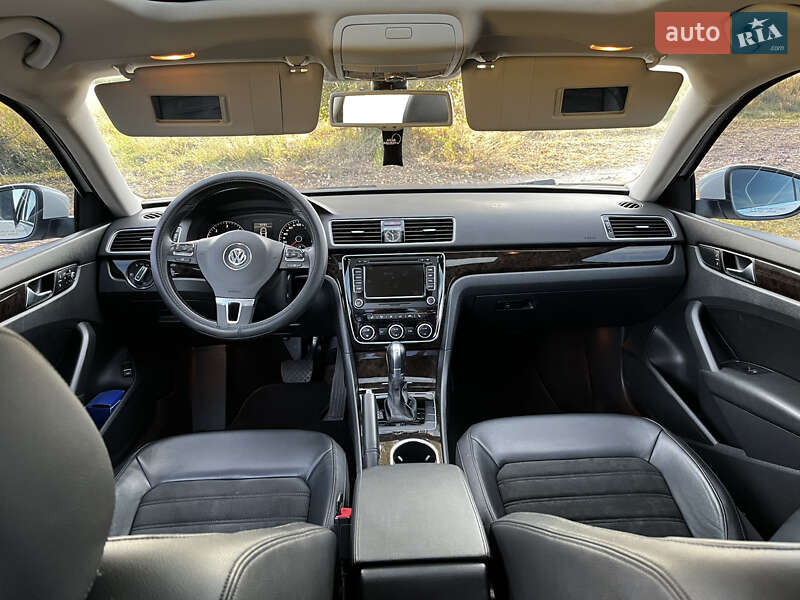 Седан Volkswagen Passat 2013 в Димері фото 28 Седан Volkswagen Passat 2013 в Димері