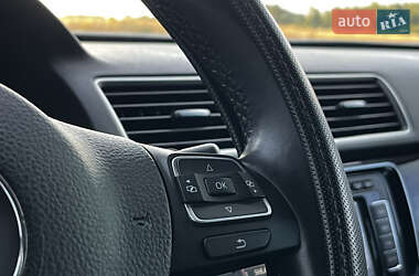 Седан Volkswagen Passat 2013 в 