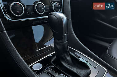 Седан Volkswagen Passat 2013 в 