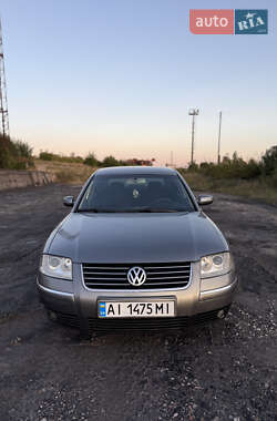 Седан Volkswagen Passat 2002 в Умани