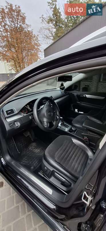 Универсал Volkswagen Passat 2012 в Первомайске