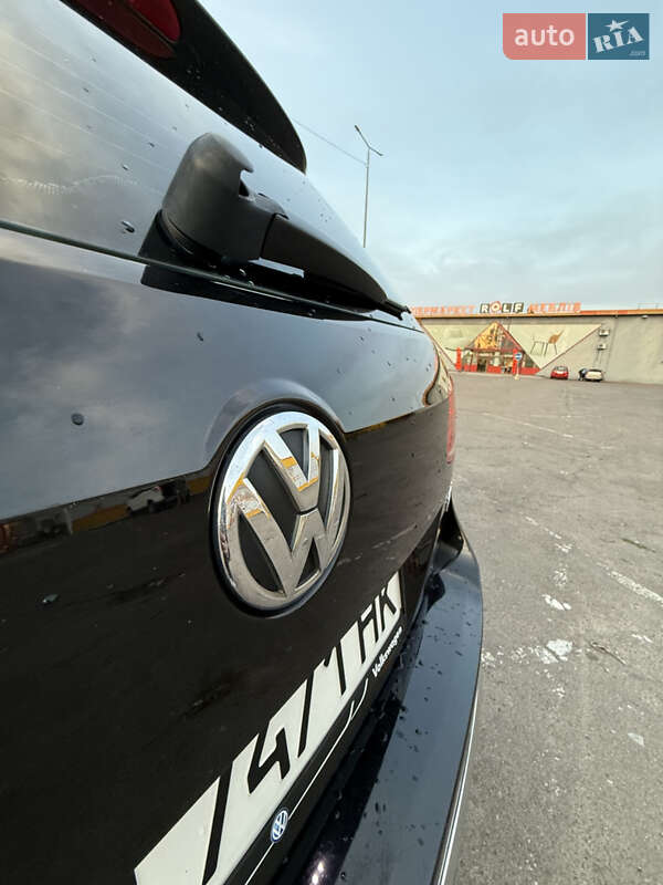 Универсал Volkswagen Passat 2014 в Житомире