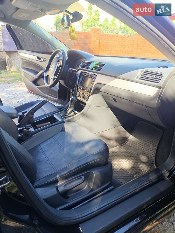 Седан Volkswagen Passat 2012 в Дергачах фото 3 Седан Volkswagen Passat 2012 в Дергачах