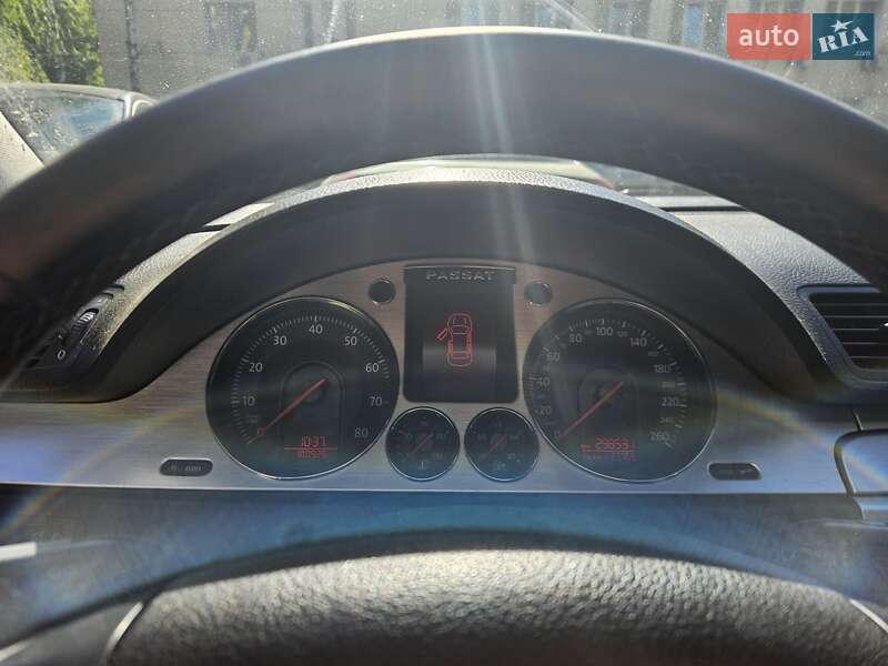 Седан Volkswagen Passat 2008 в Києві