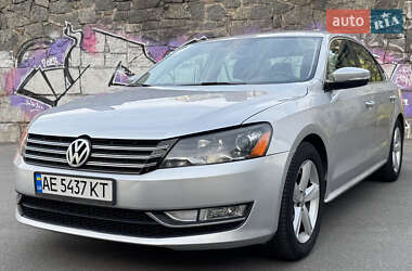 Седан Volkswagen Passat 2015 в Дніпрі