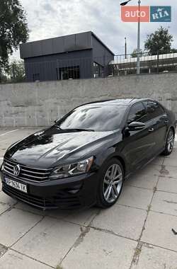 Седан Volkswagen Passat 2016 в Запорожье