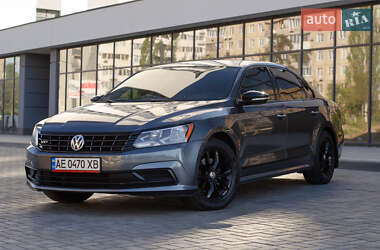 Седан Volkswagen Passat 2016 в Дніпрі