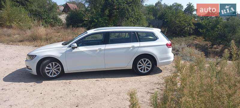 Универсал Volkswagen Passat 2017 в Запорожье фото 4 Универсал Volkswagen Passat 2017 в Запорожье