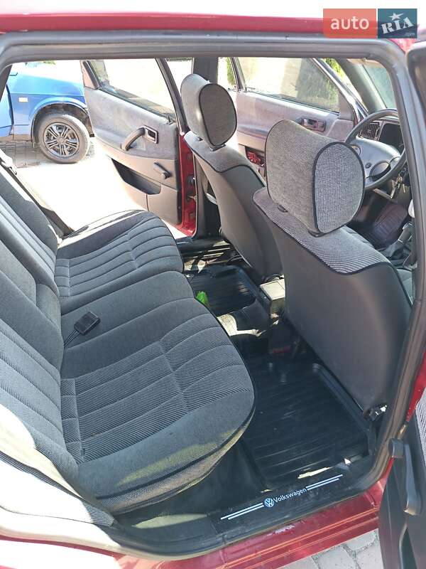 Седан Volkswagen Passat 1989 в Сарнах фото 3 Седан Volkswagen Passat 1989 в Сарнах