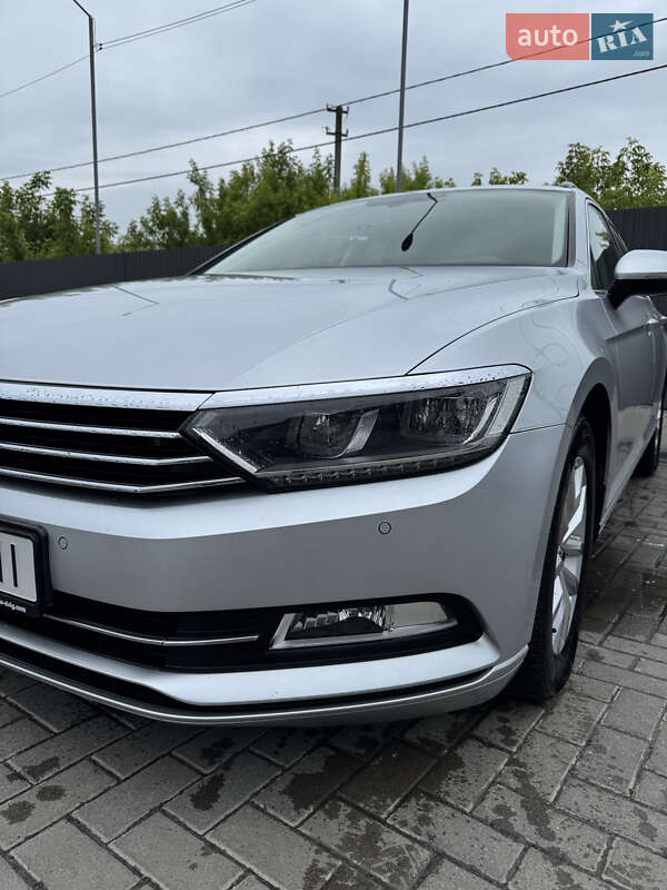 Универсал Volkswagen Passat 2017 в Сарнах
