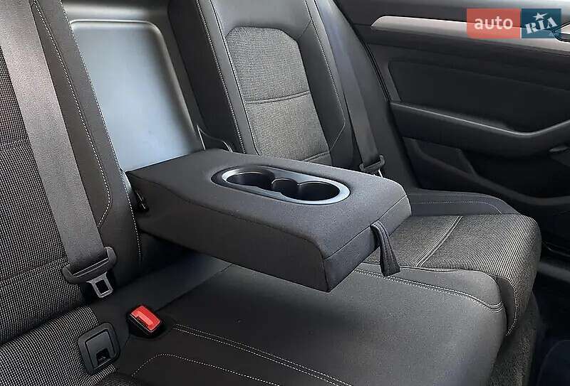 Универсал Volkswagen Passat 2017 в Сарнах