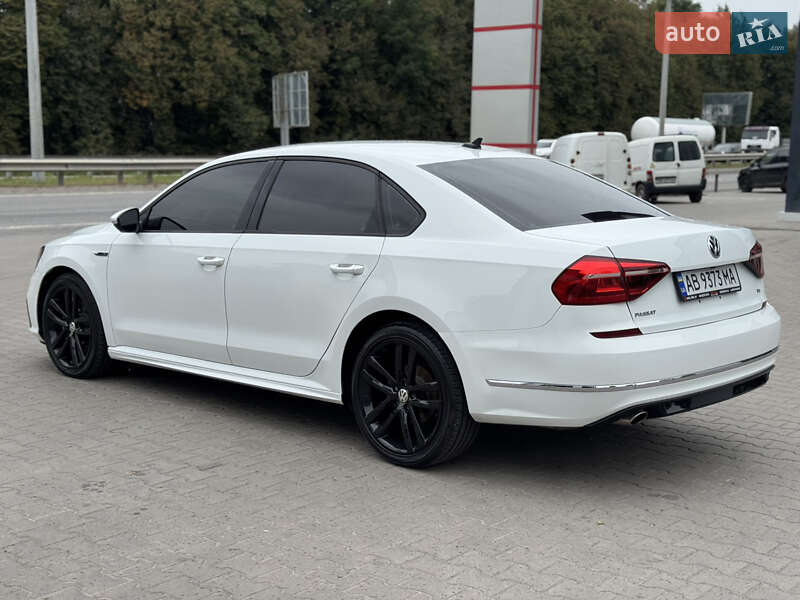Седан Volkswagen Passat 2017 в Виннице