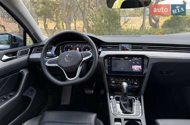 Седан Volkswagen Passat 2020 в 