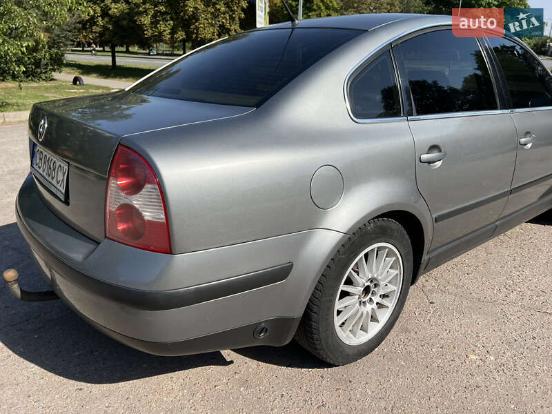 Седан Volkswagen Passat 2001 в Чернігові