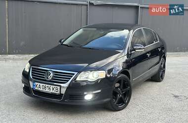 Седан Volkswagen Passat 2007 в Києві