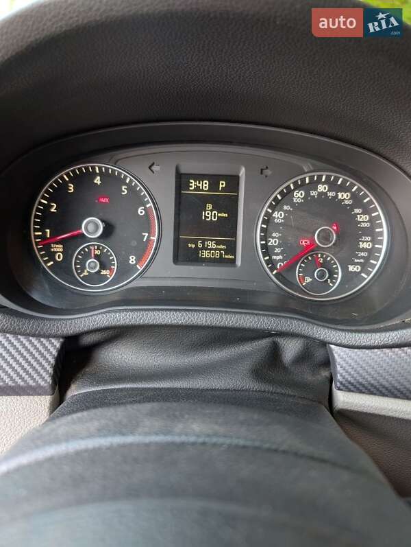 Седан Volkswagen Passat 2014 в Дніпрі