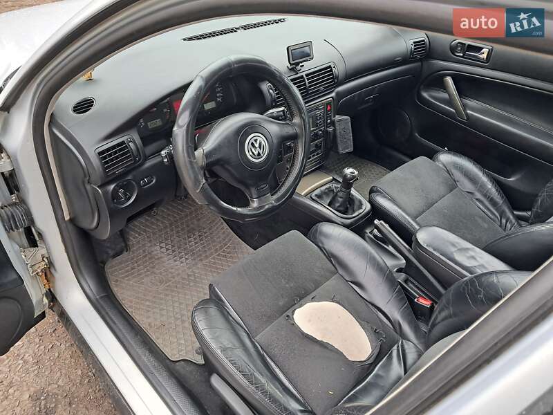 Универсал Volkswagen Passat 2000 в Барвенкове