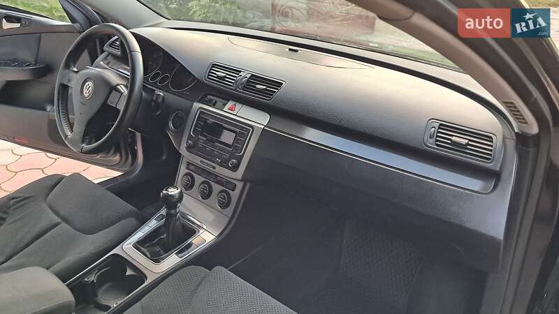 Универсал Volkswagen Passat 2007 в Надворной