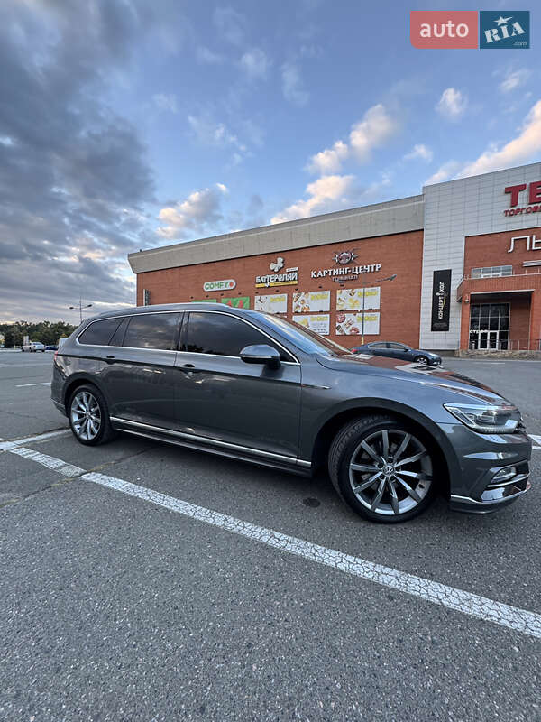 Універсал Volkswagen Passat 2017 в Броварах