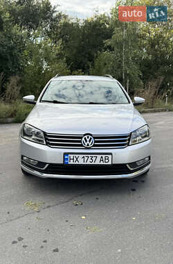 Універсал Volkswagen Passat 2013 в Старокостянтинові