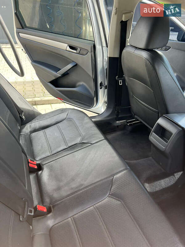 Седан Volkswagen Passat 2014 в Воловце фото 3 Седан Volkswagen Passat 2014 в Воловце