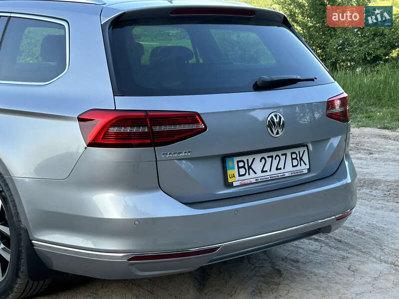 Універсал Volkswagen Passat 2018 в Радивиліві