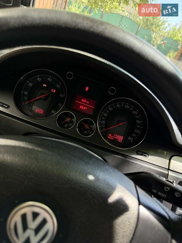 Седан Volkswagen Passat 2007 в Ахтырке