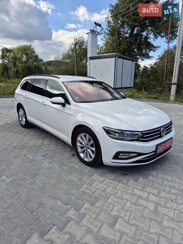 Универсал Volkswagen Passat 2020 в Тернополе