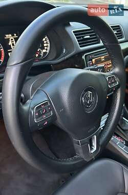 Седан Volkswagen Passat 2014 в 