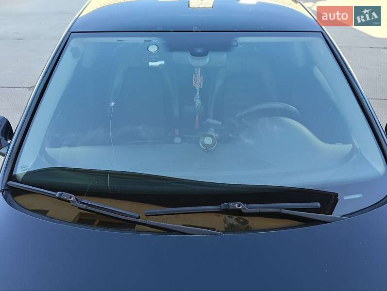 Седан Volkswagen Passat 2006 в Полтаве