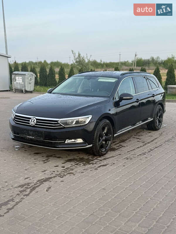 Універсал Volkswagen Passat 2015 в Львові