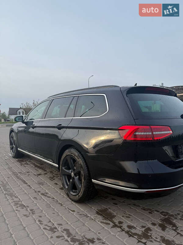 Універсал Volkswagen Passat 2015 в Львові