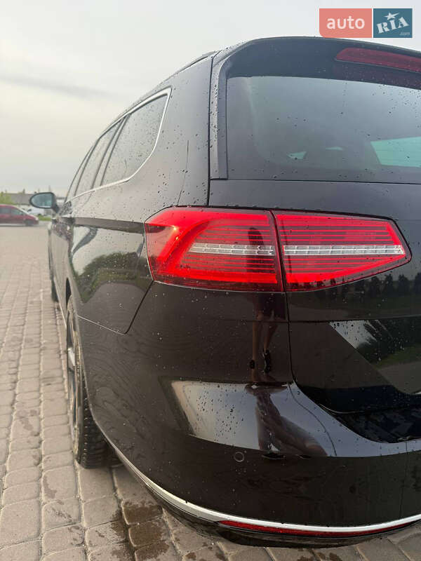 Універсал Volkswagen Passat 2015 в Львові