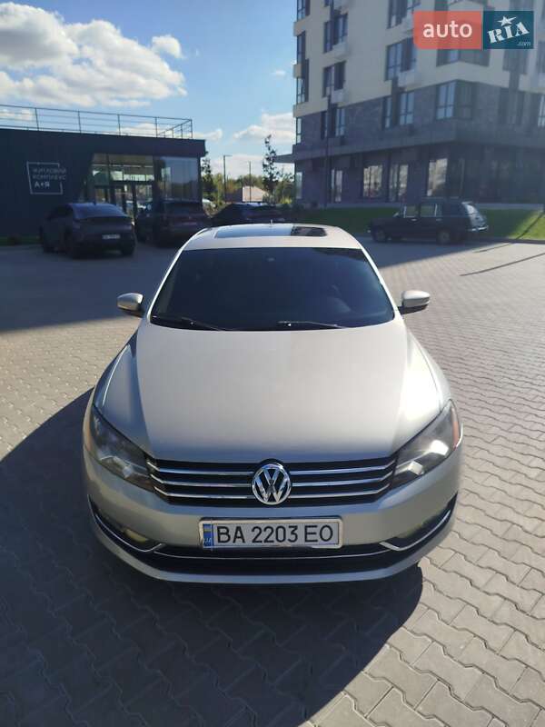 Volkswagen Passat 2013 Volkswagen Passat 2013