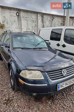 Універсал Volkswagen Passat 2004 в Кременці