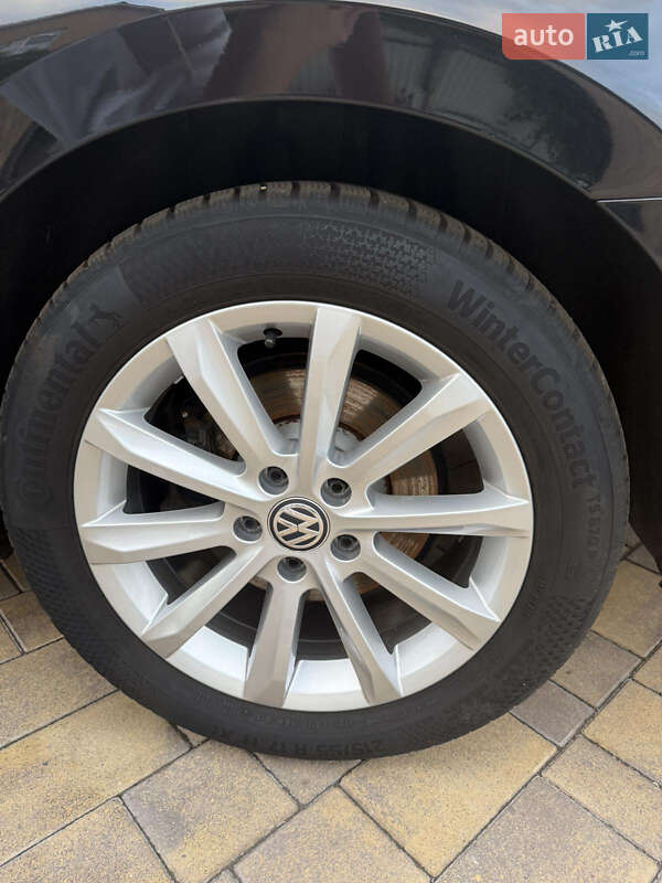 Универсал Volkswagen Passat 2017 в Виннице фото 5 Универсал Volkswagen Passat 2017 в Виннице