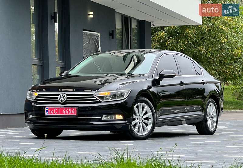 Седан Volkswagen Passat 2019 в Трускавце