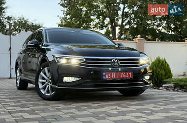Универсал Volkswagen Passat 2020 в Мукачево