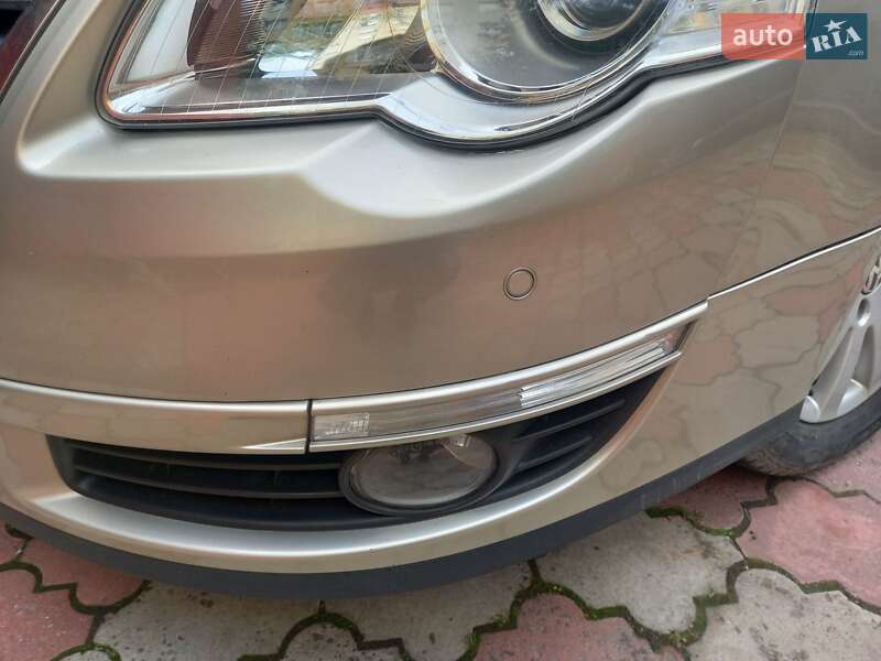 Універсал Volkswagen Passat 2006 в Хмельницькому
