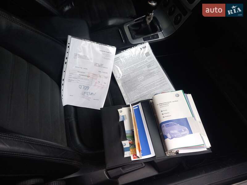 Універсал Volkswagen Passat 2006 в Хмельницькому