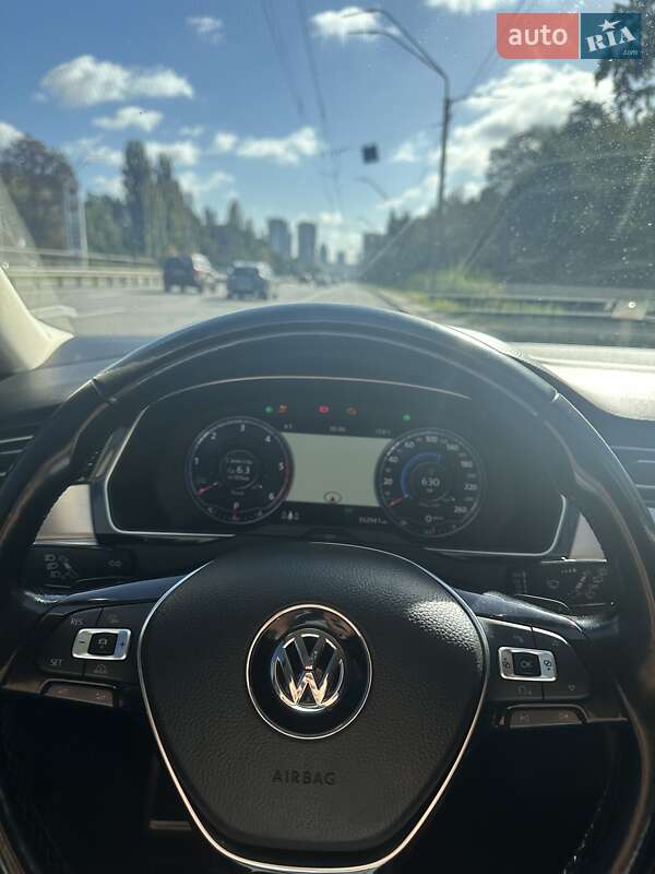Volkswagen Passat 2014