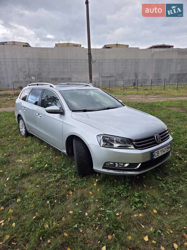 Універсал Volkswagen Passat 2013 в Бахмачі