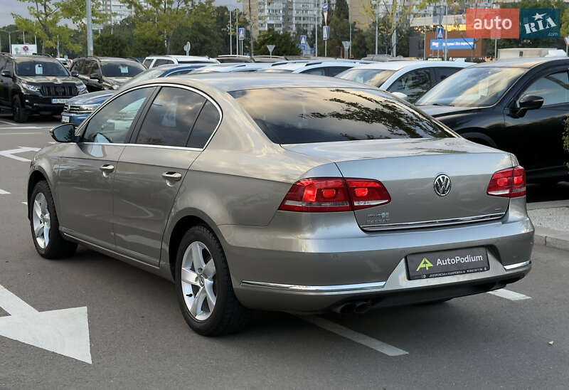 Седан Volkswagen Passat 2013 в Киеве фото 13 Седан Volkswagen Passat 2013 в Киеве